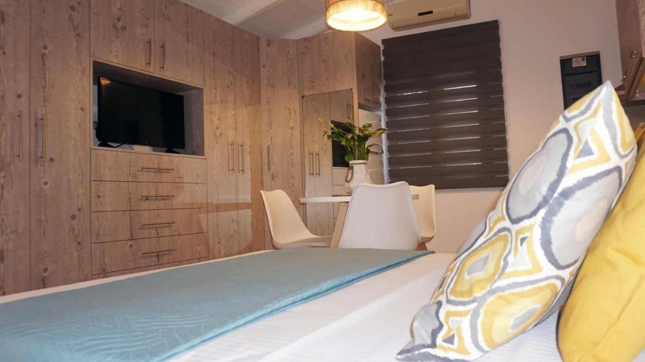 Studio Eleni - Oasis Holiday Houses Kokkinos Pirgos Exterior photo