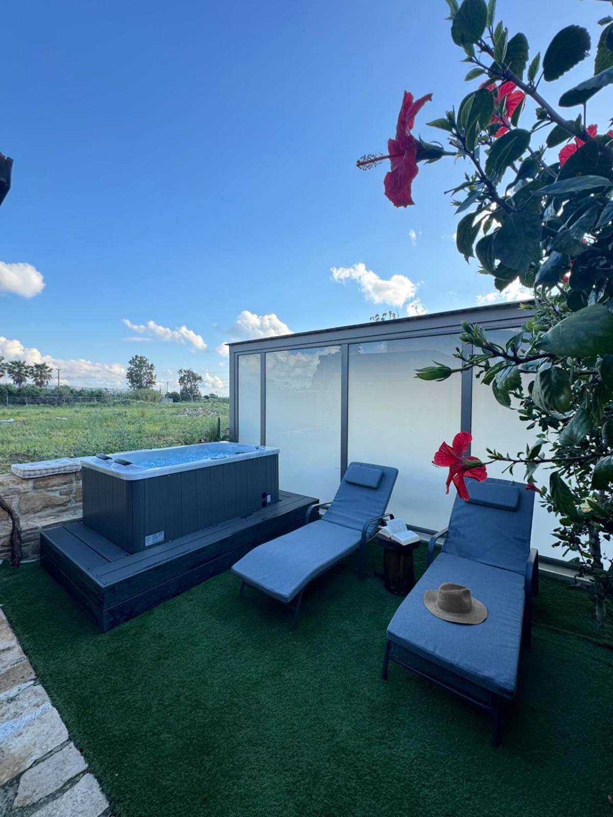 Studio Eleni - Oasis Holiday Houses Kokkinos Pirgos Exterior photo