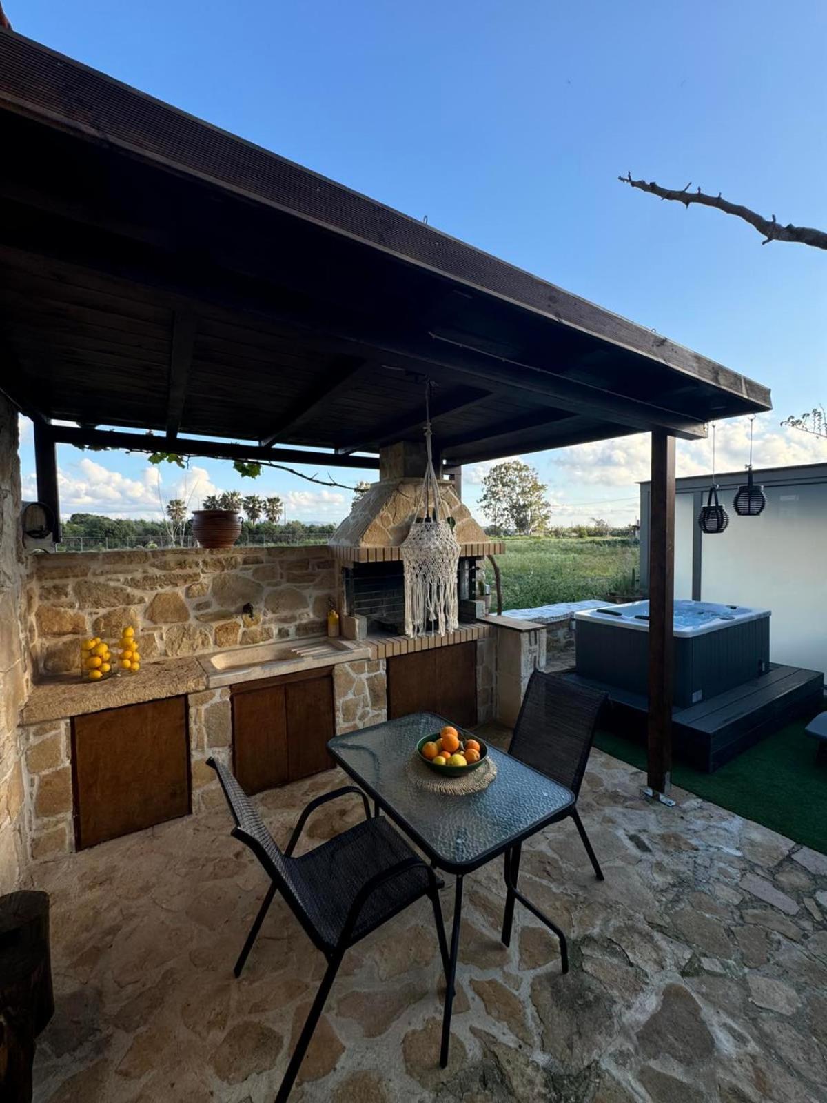Studio Eleni - Oasis Holiday Houses Kokkinos Pirgos Exterior photo
